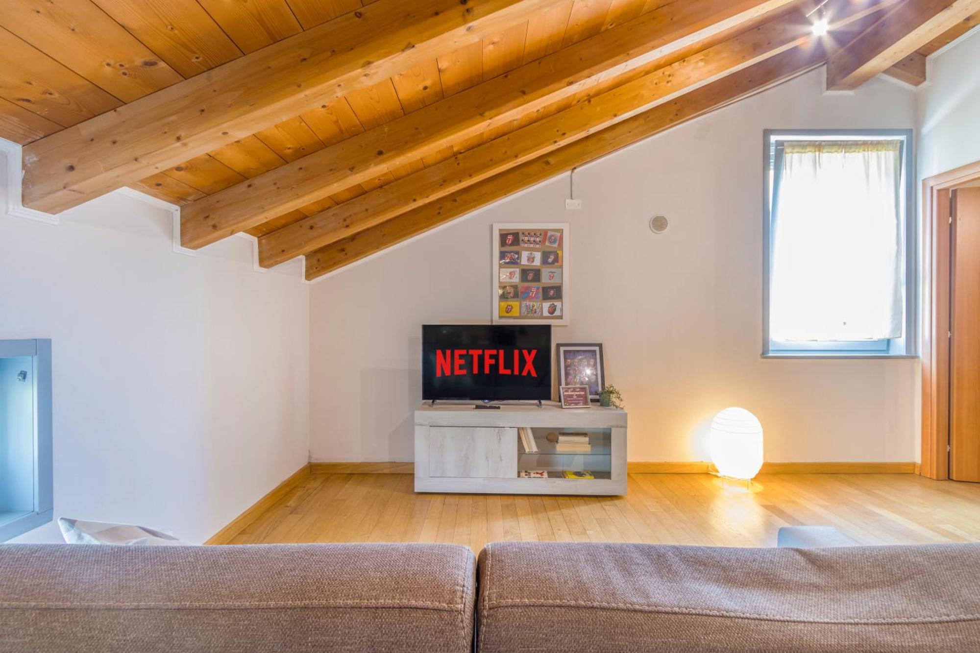 Stazione 200M - Wifi - Aria Condizionata - Smart Tv Διαμέρισμα Πάρμα Εξωτερικό φωτογραφία