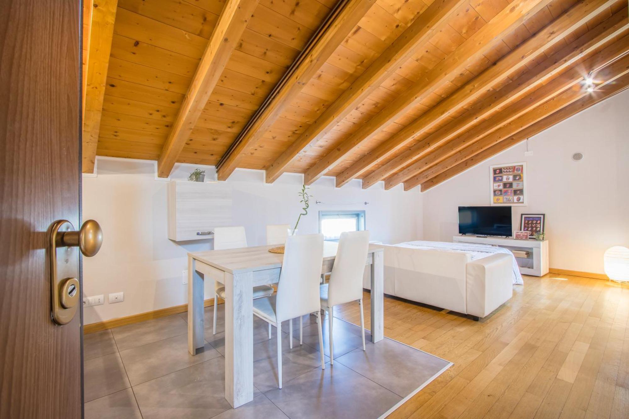 Stazione 200M - Wifi - Aria Condizionata - Smart Tv Διαμέρισμα Πάρμα Εξωτερικό φωτογραφία